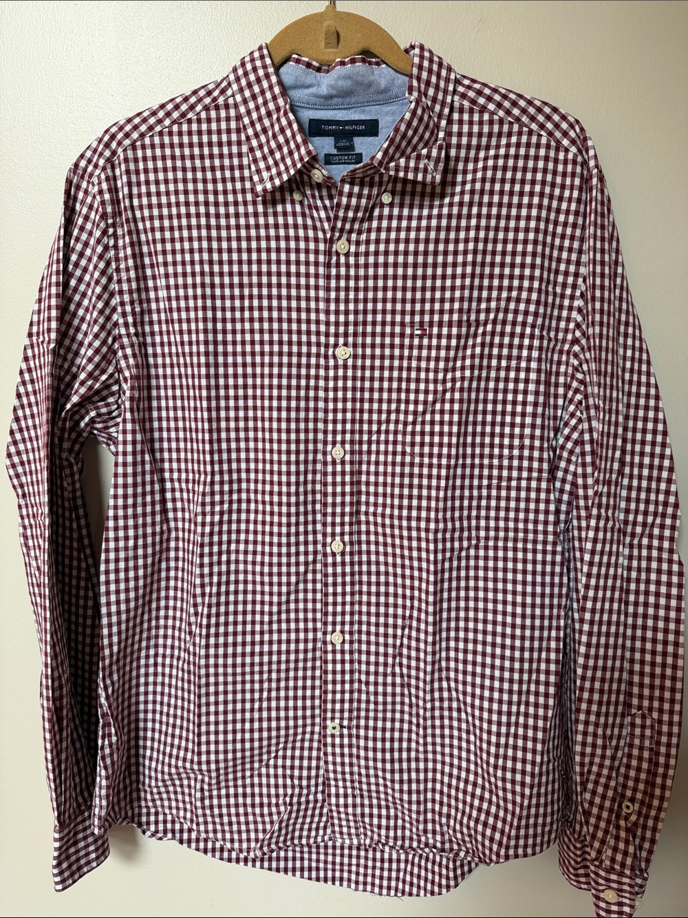 Tommy Hilfiger Men’s Burgundy and White Gingham Button-Down Shirt